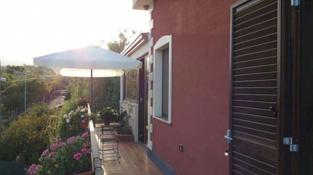 Anthea Dell' Etna Bed & Breakfast Santa Venerina Dış mekan fotoğraf