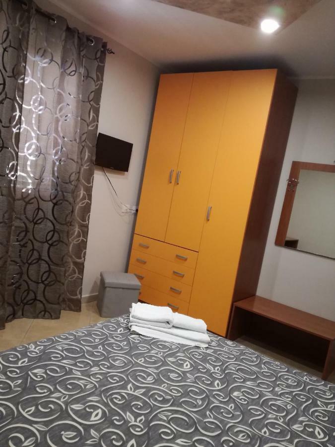 Anthea Dell' Etna Bed & Breakfast Santa Venerina Dış mekan fotoğraf